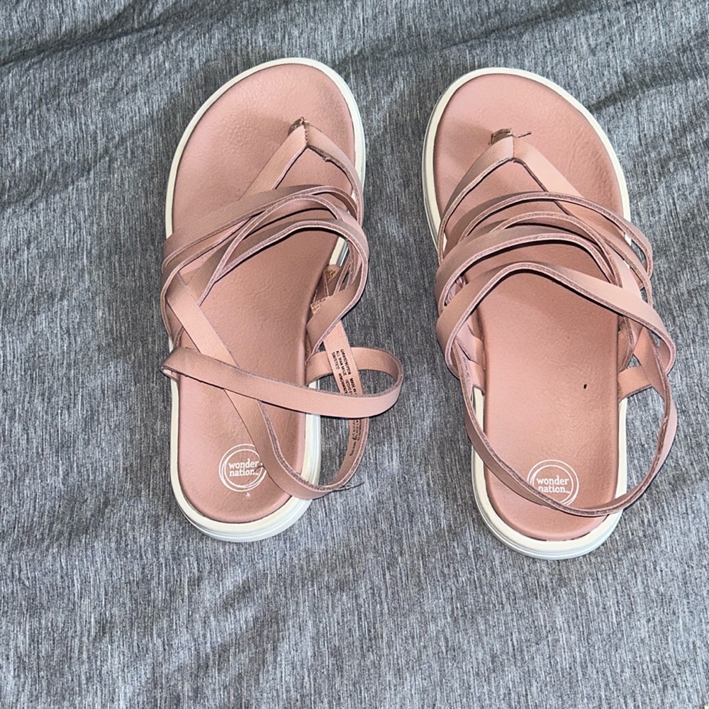 Wonder nation girl size 1 sandals.